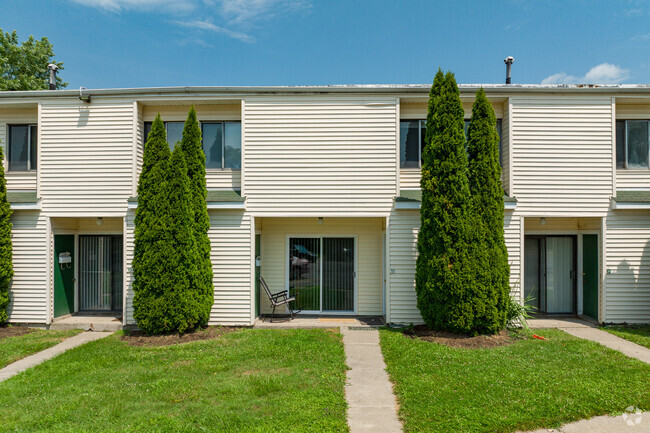 Building Photo - Uptown Village Apartments