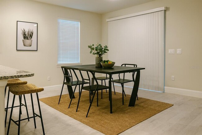 Photo - 7415 Olivewood Ave