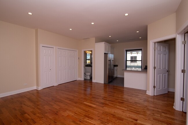 Photo - 4001 W Armitage Ave Unit 4001 W. Armitage -  B
