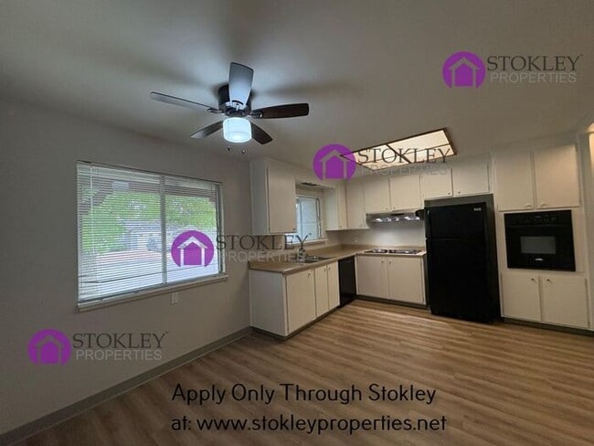 Photo - 1613 Lynwood Dr