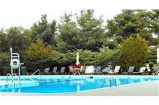 Photo - 206 Rock St Unit rock