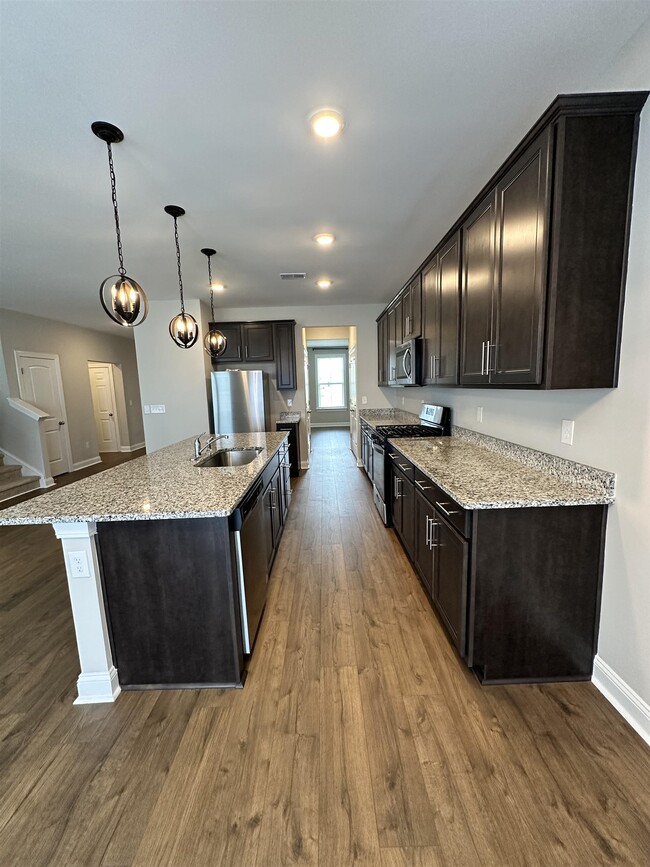 Photo - 686 Oyster Dr