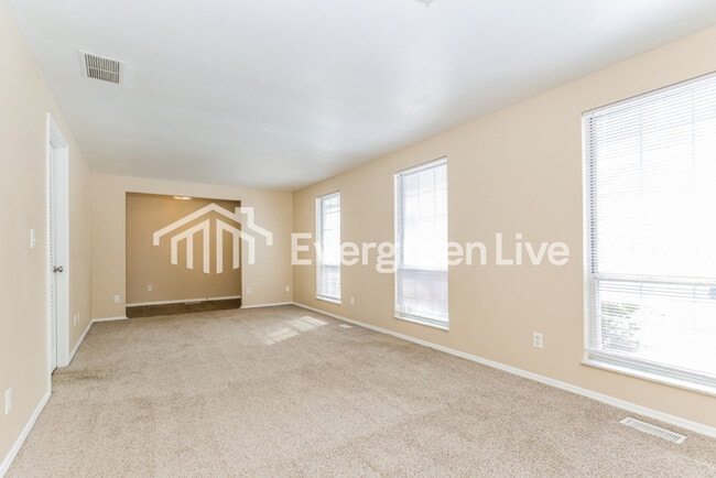 Photo - 5219 Robinview Ct