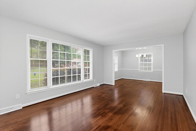 Photo - Charming 3 Bedroom Home in Matthews!