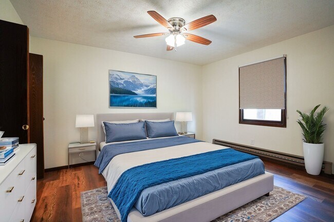 855 S Hazel St Unit 4