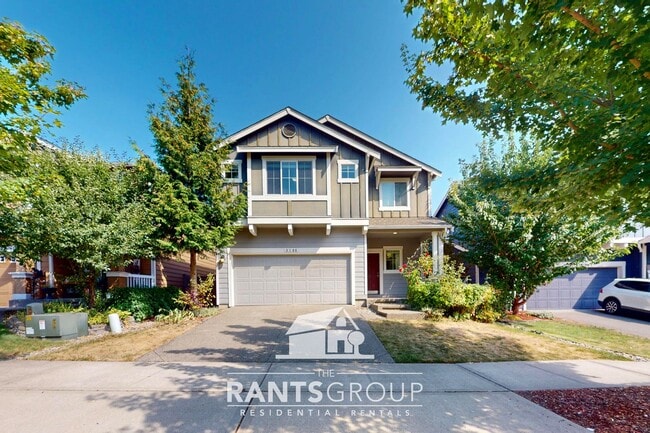 Building Photo - 5-Bedroom Home in Eagle Court with Easy I-...