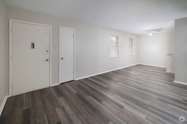 Sala de estar - Camelot Apartments and Townhomes