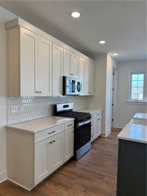 Photo - 607 Carlton Ln