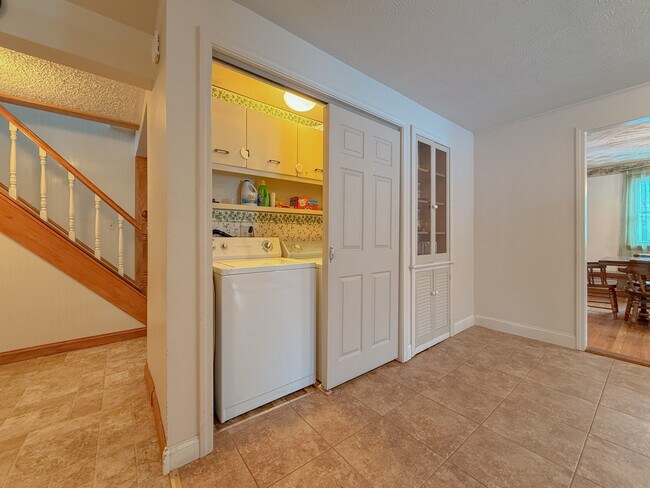 Photo - 7318 Friendsville Rd