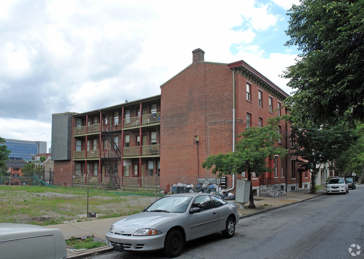 Photo - West Street Portfolio