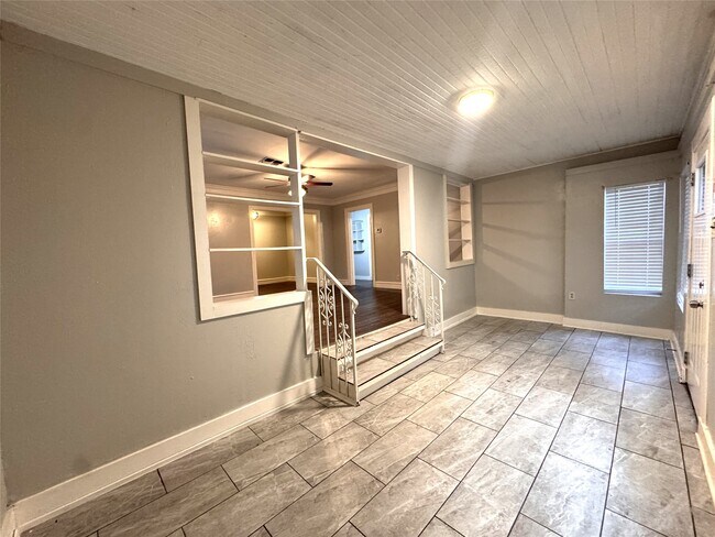1813 Hatwell St Unit 1