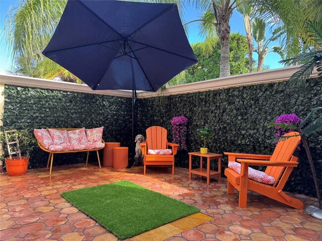 Photo - 1010 NE 8th Ave