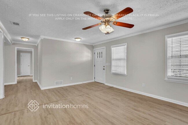 Photo - 2686 Turner Valley Cir SW