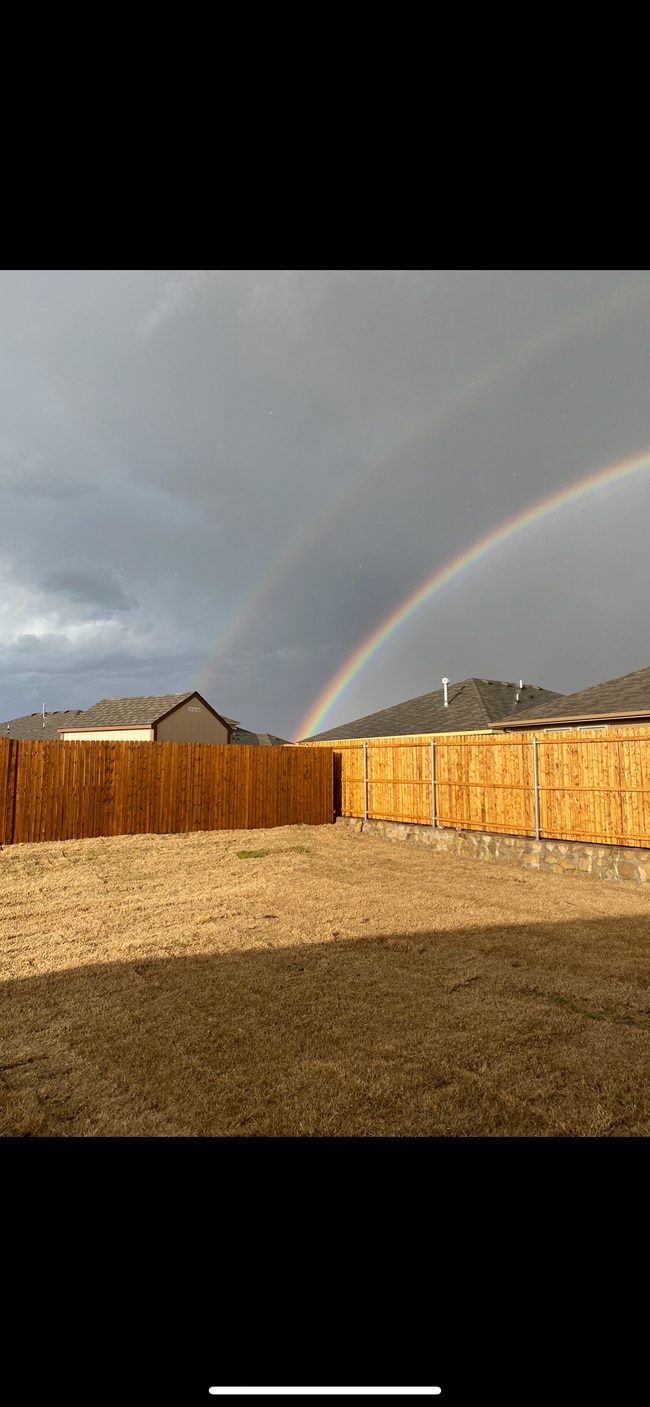 Photo - 2612 Fieldcrest Ln.