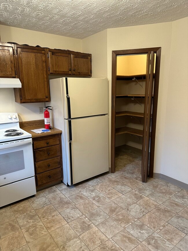 Photo - 6511 E 8th Ave Unidad #4