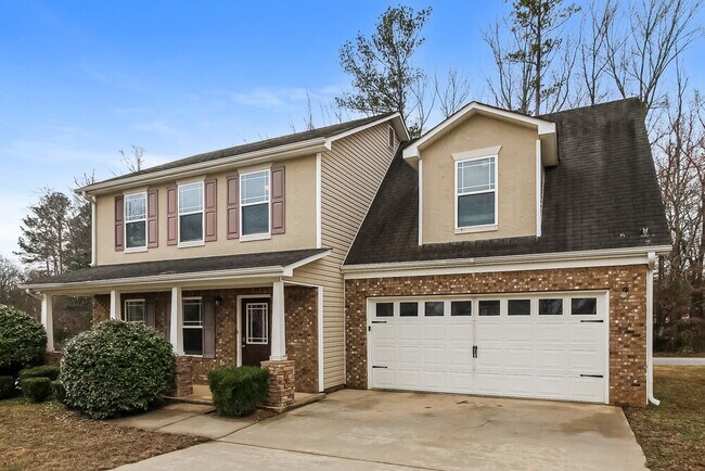 Photo - 100 Wexford Way