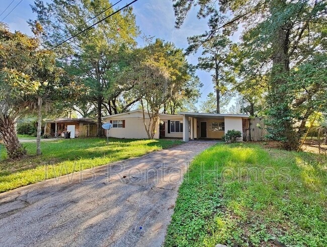 Photo - 4525 Rainer Rd