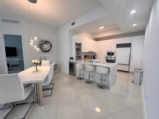 Photo - 15901 Collins Ave Unit 3403