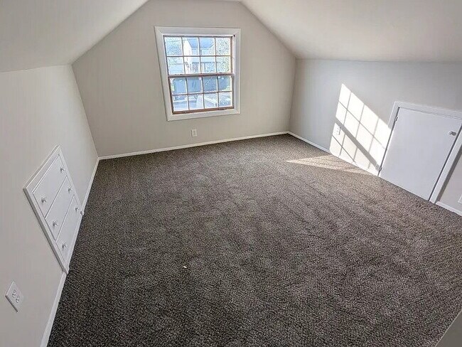 Photo - Spacious 4-Bedroom Home in Prime Parma Heights Location.