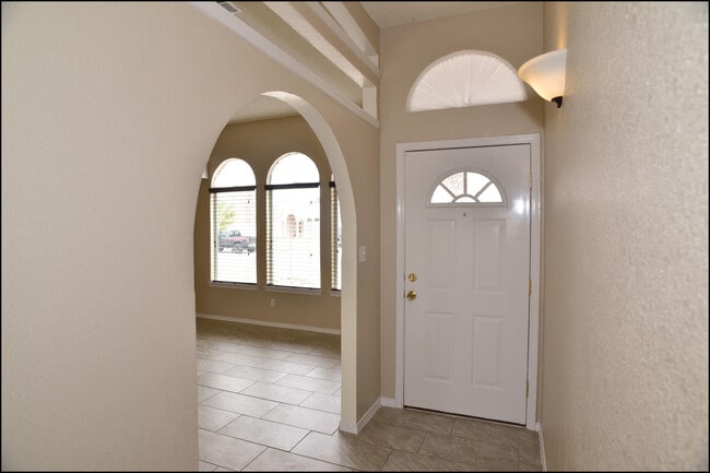 Photo - 14149 Warren Belin Dr