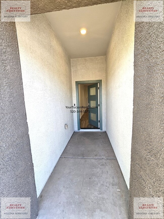 Photo - Hanson Ridge - Vail School District - 4/2 Near I-10 and Colossal Cave Rd North