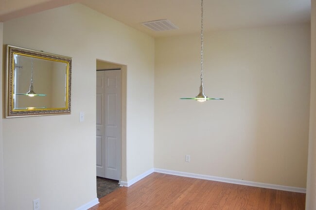 Photo - Beautiful home in Planters Walk