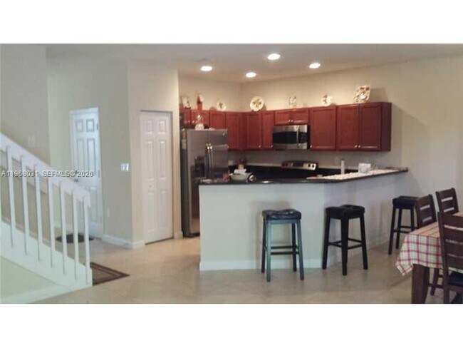 Photo - 14716 SW 25th Ln