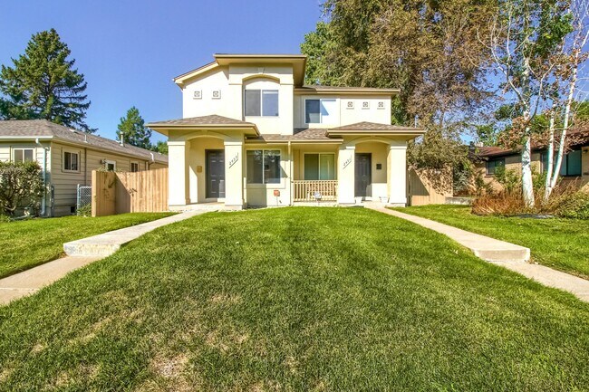 Photo - 2453 S Race St