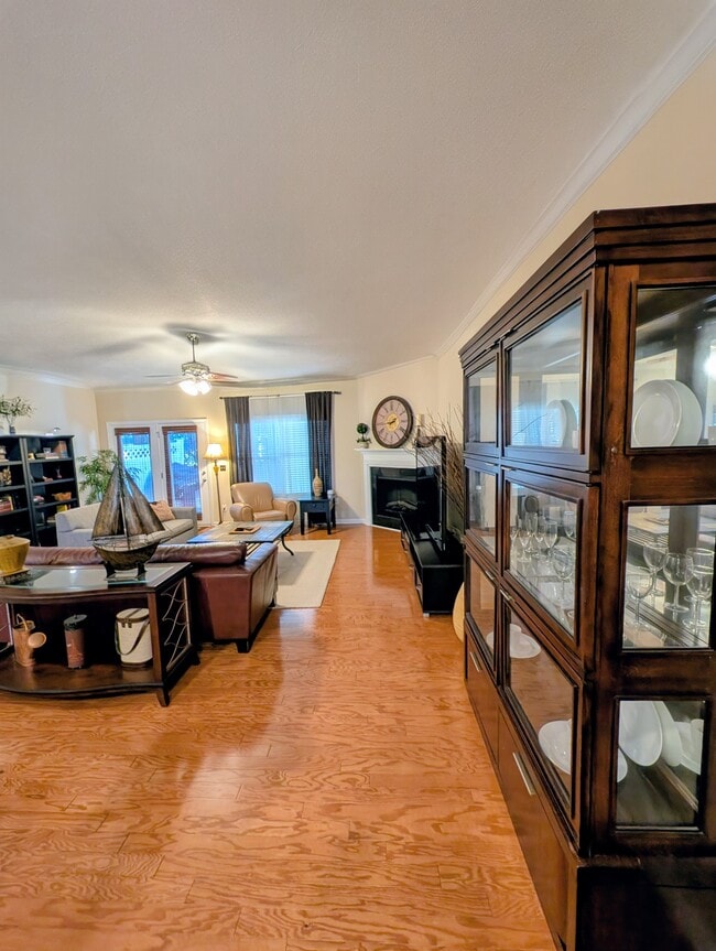 Photo - 711 Keystone Park Dr