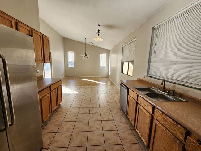 Photo - 12547 W Glenrosa Dr