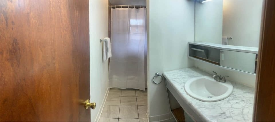 Photo - 1215 E Elm St Unit 106