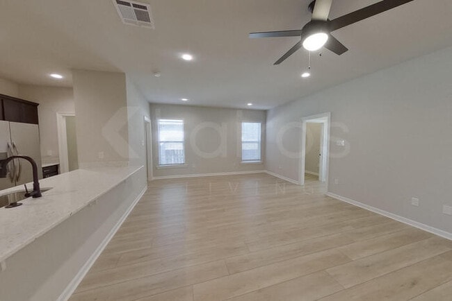 Photo - 13936 Barrington Ave