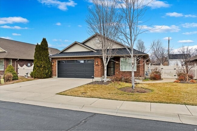 232 Bryce Dr