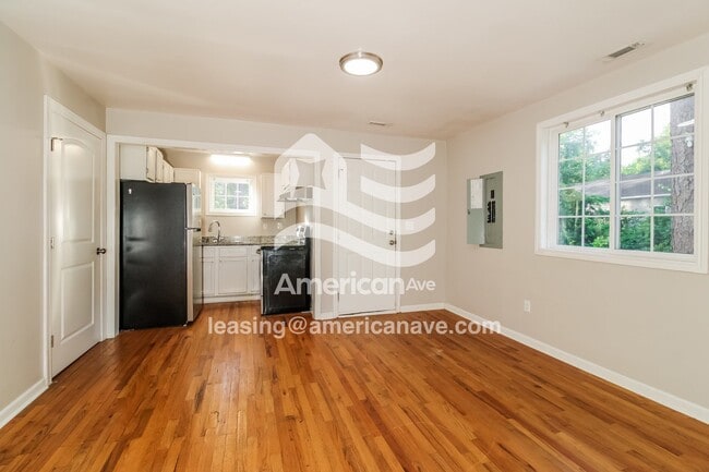 Photo - 2208 Ervin St