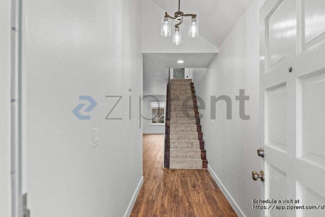 Photo - 129 John Kirk Ct