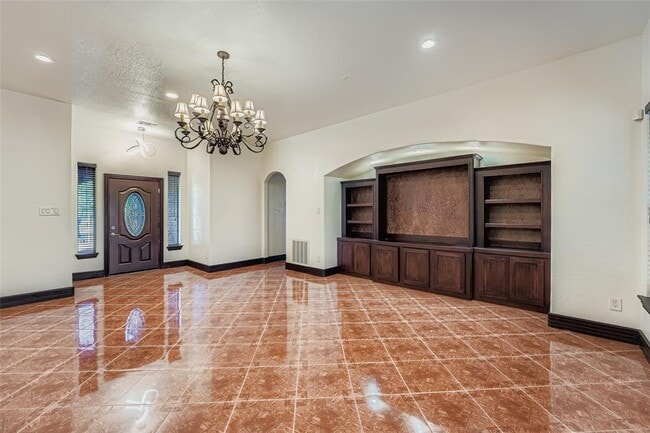 Photo - 10901 Parkfield Dr
