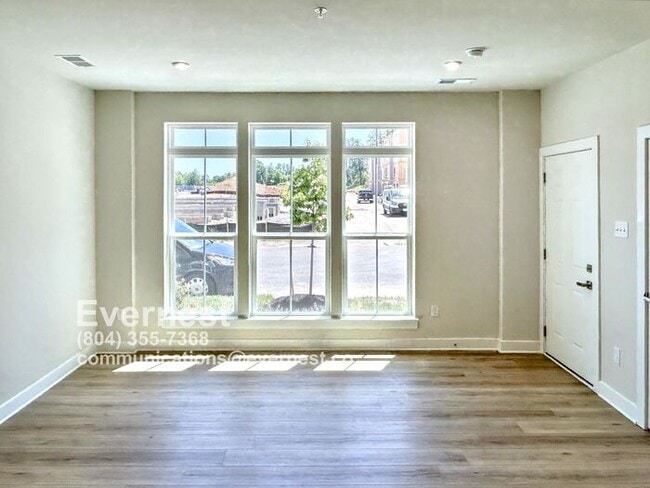 Photo - 12112 Calgary Lp