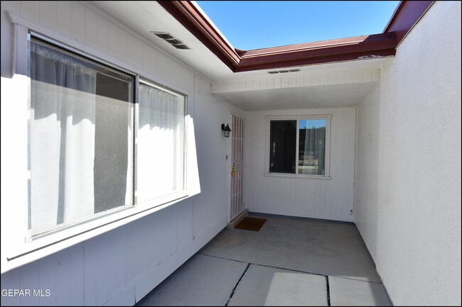 Photo - 904 Oneida Dr