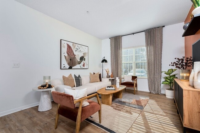 Photo - Warner West Apartments