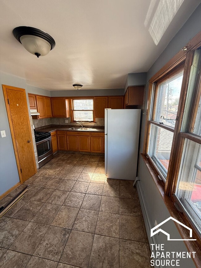 Photo - 3556 N Nagle Ave Unit 2W