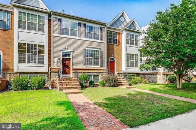 Building Photo - 11843 Skylark Rd