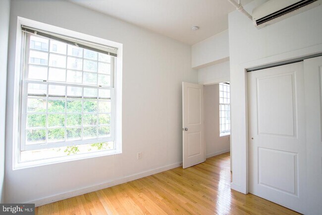 Photo - 4 Leverington Ave Unit 302