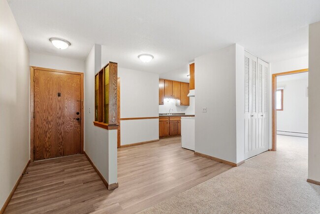 Minnehaha Apartments