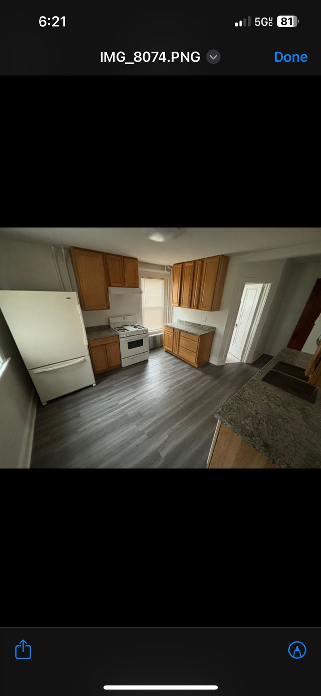 Photo - 607 Tulip St