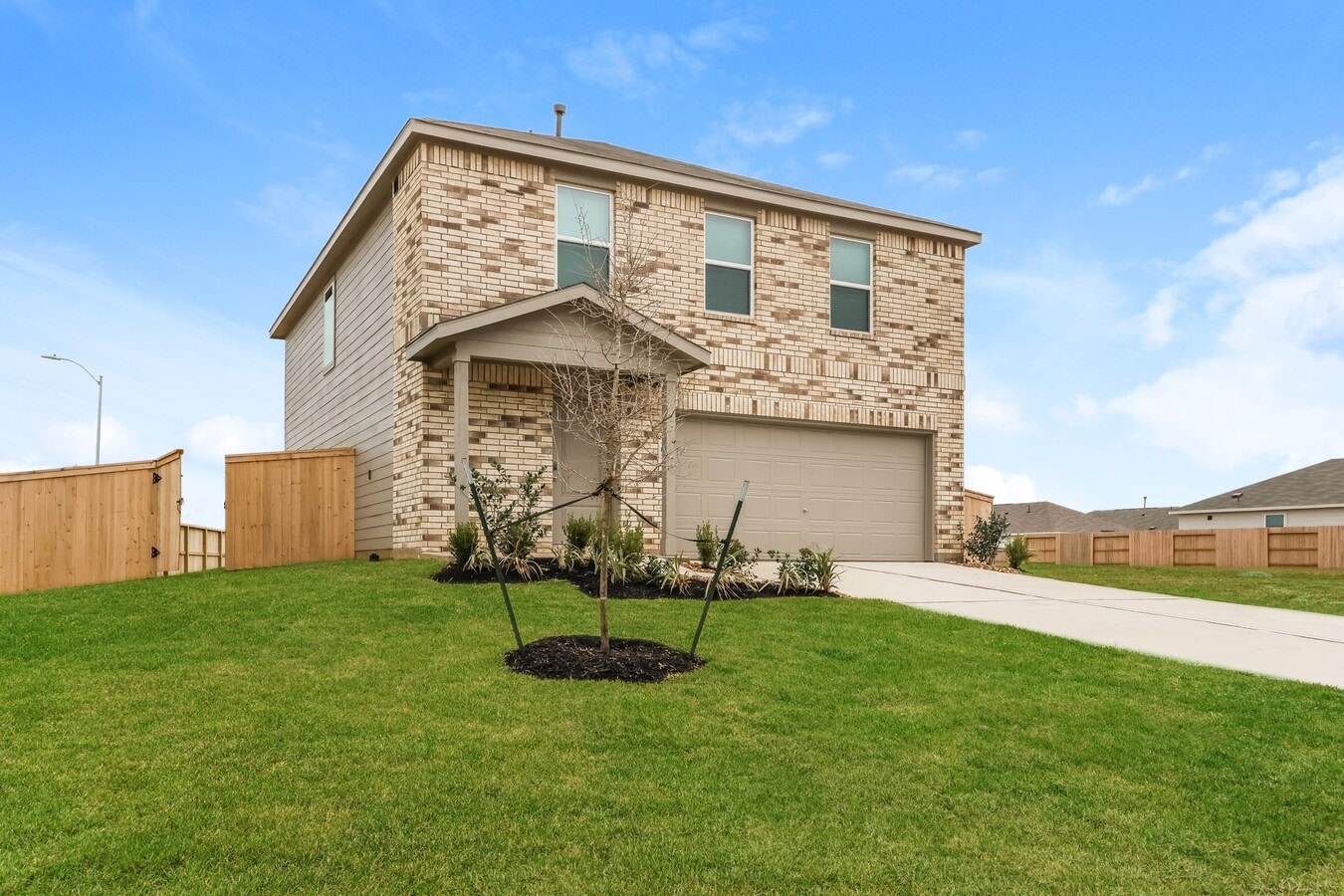 Photo - 303 Bush Mdw Ln