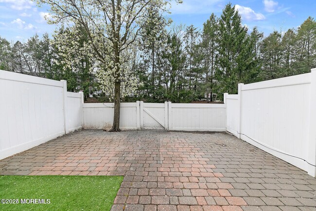 Photo - 173 Clubhouse Dr