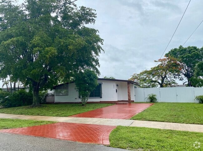 Building Photo - 6001 SW 116th Ave Rental