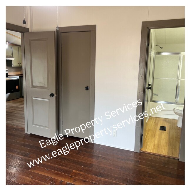 Photo - 298 Rolling Hills Rd