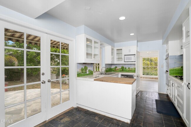 Photo - 12060 Laurel Terrace Dr