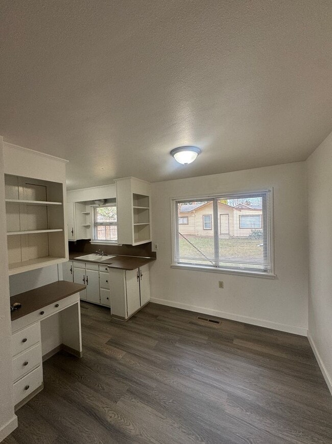 Photo - LH217 Unidad A